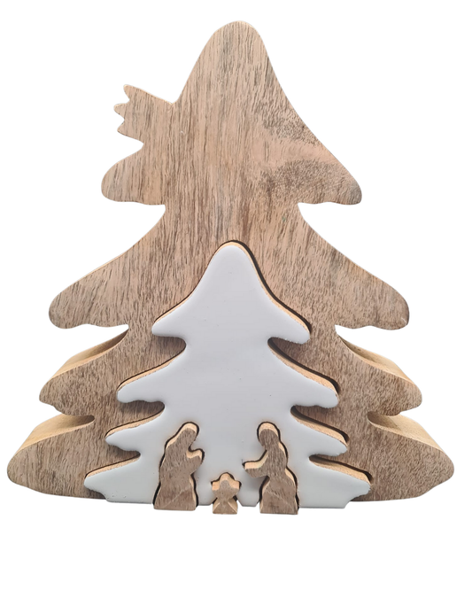 Holzweihnachtsbaum mit Krippenszene – Weihnachtsdeko aus Naturholz & Weißlack